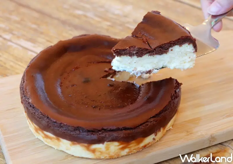 亞尼克新品 厚。巧克力生乳捲 / WalkerLand窩客島提供 未經許可，不得轉載