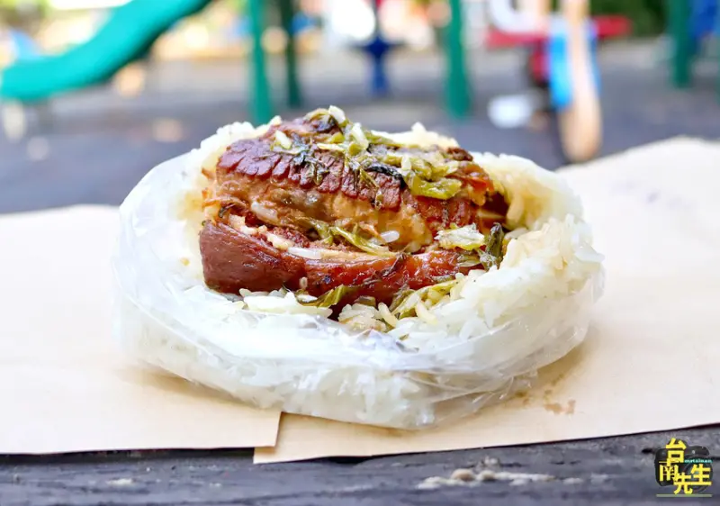 台南飯糰／每日限量3小時完售／沒事先預訂可能吃不到／自製備料現做現包／客製化服務要多大有多大／市面少見獨家食材