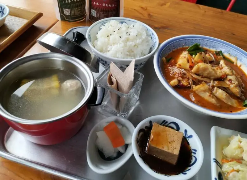 每天吃都吃不膩的美味-嘉義弄來小餐桌