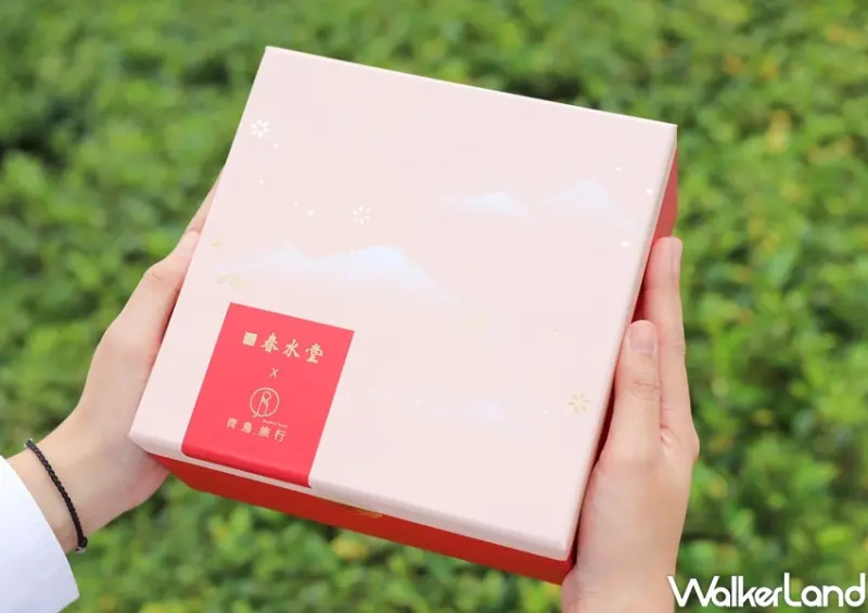 青鳥旅行X春水堂「青揚春盛 聯名蛋捲禮盒」 / WalkerLand窩客島提供 未經許可，不得轉載