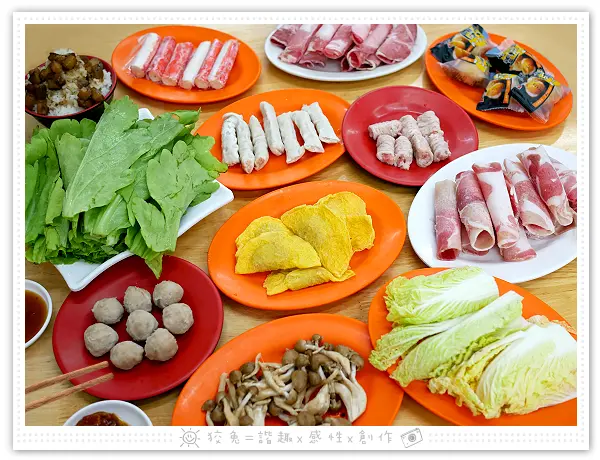 [台南食記] 陳記尹子福 成功店~沙茶火鍋110元開爐！肉盤買一送一！台南第一家溫體鴨肉切盤！也有薑母鴨、麻辣鍋、藥膳鍋！