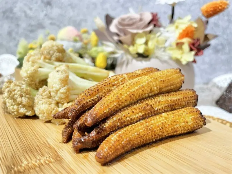 小彤帽密沾醬炸鷄排｜台中大里在地內行人超推台灣小吃！讓人欲罷不能的獨門秘製醬汁！大里炸物推薦、大里鷄排推薦、大里外帶推薦、台中必吃炸物推薦、台中必排炸物推薦