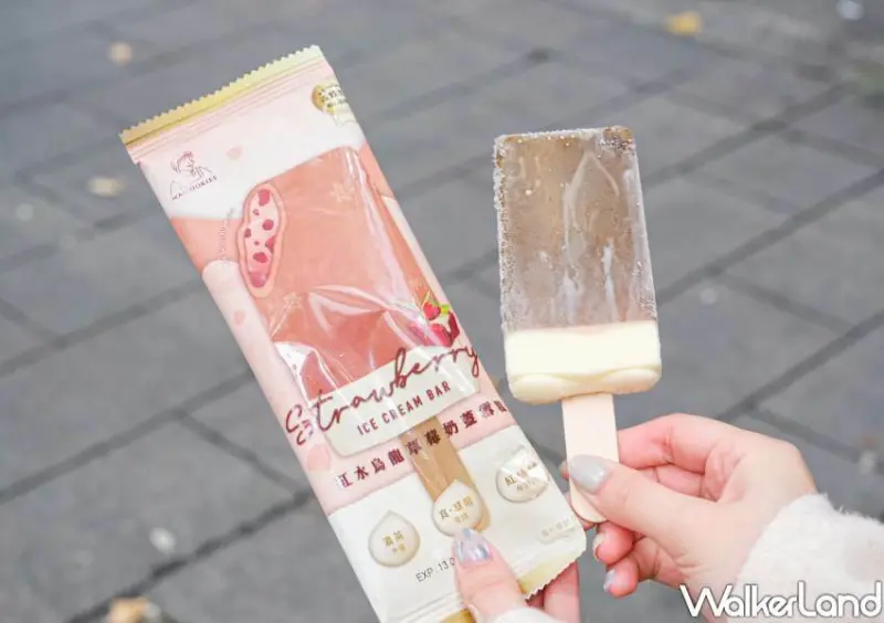 全家、WA!COOKIES「紅水烏龍草莓奶蓋雪糕」