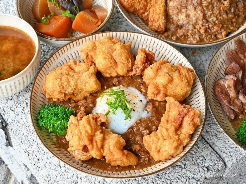 藏食閣｜台中日印咖哩飯專賣，最低90元起，餐點現點現做，激推唐揚雞，外脆內嫩，肉超大塊！