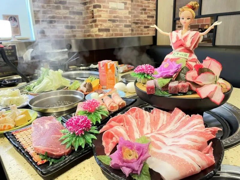 九牛一鍋燒烤｜台中獨家限定旋轉燒烤！台中秘製湯頭搭配火烤兩吃吃到飽！台中吃到飽推薦、西屯吃到飽推薦、西屯燒烤推薦、西屯火鍋推薦、台中燒烤推薦、臺中火鍋推薦