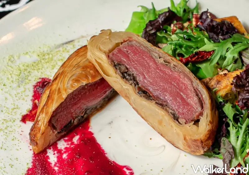 棧直火廚房X吳寶春麥方店 「可頌威靈頓牛排」 / WalkerLand窩客島整理提供 未經許可，不得轉載