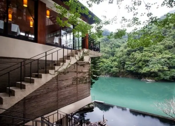 烏來溫泉泡湯住宿絕美風景好去處