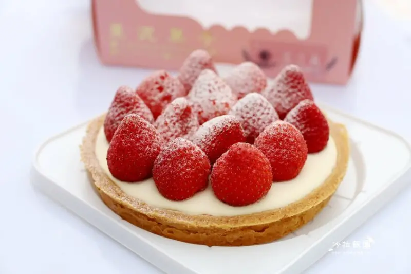 宜蘭在地20年老店，羅東知名『果泥菓子』蛋糕專賣店插旗礁溪