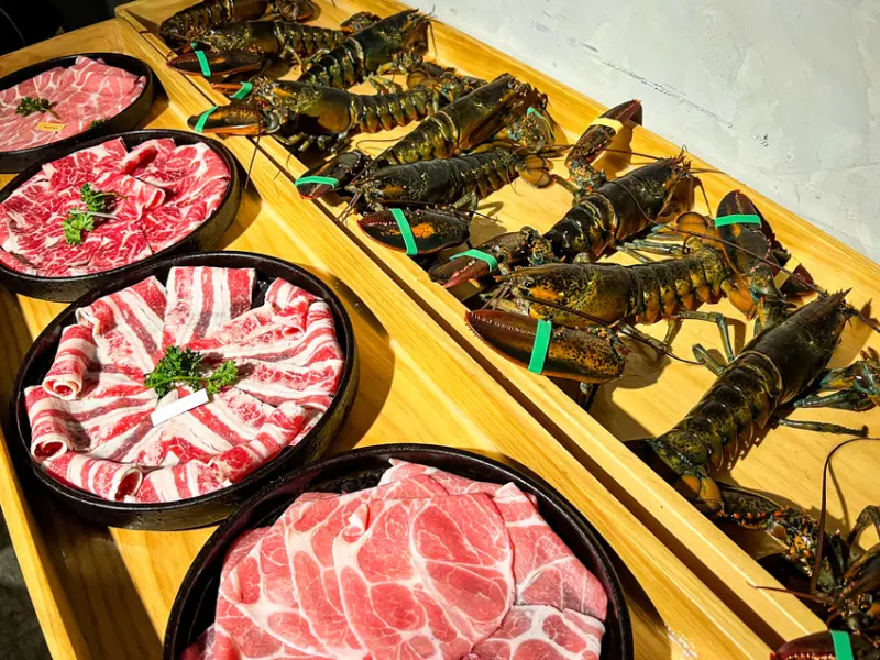 [慧♡響食]深紅汕頭鍋物.台北民權店.挑戰浮誇痛風屠龍餐