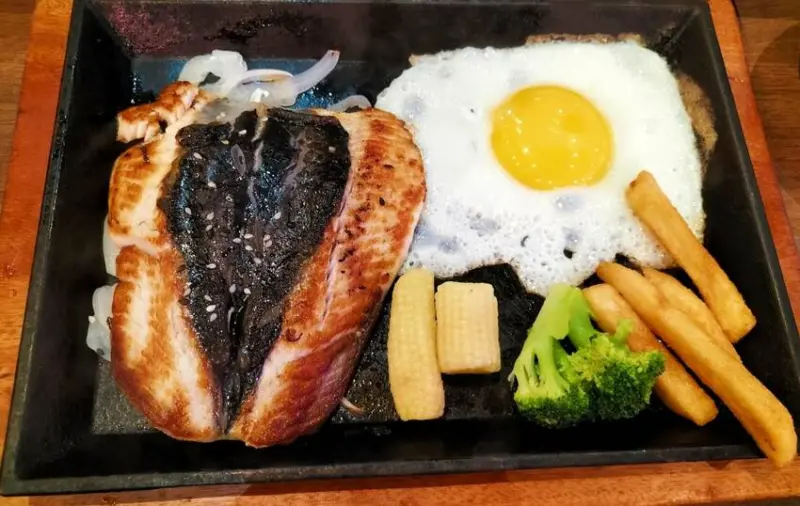 在地推薦高CP排餐首選-民雄拐彎抹角炙燒牛排