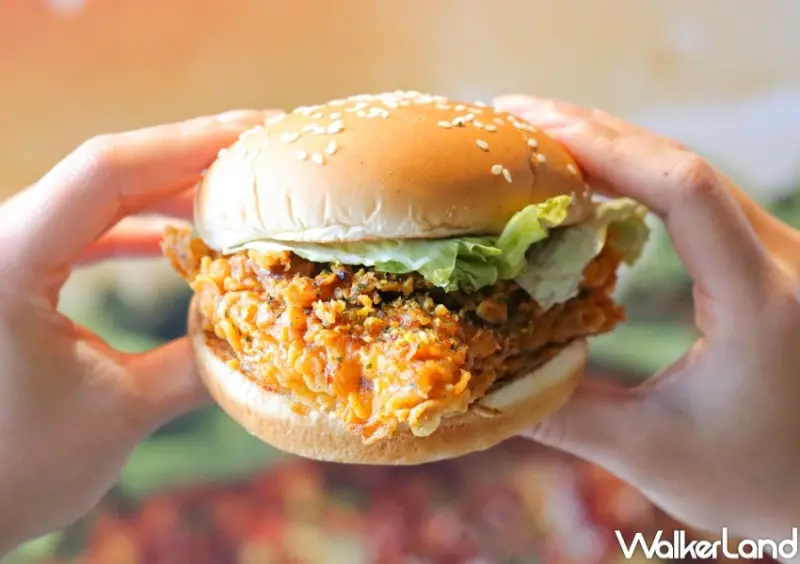 肯德基X青花驕 聯名新品 / WalkerLand窩客島提供 未經許可，不得轉載