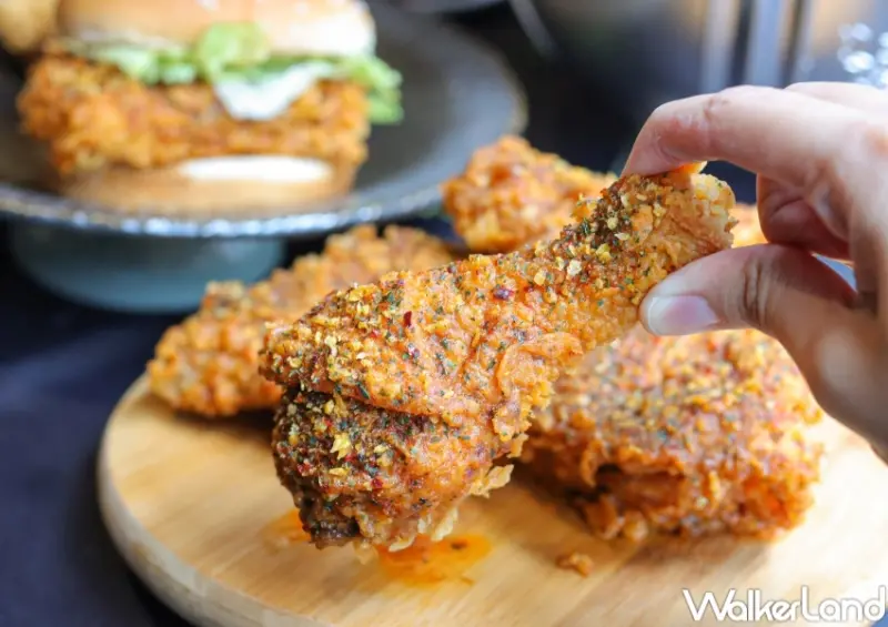 肯德基X青花驕 聯名新品 / WalkerLand窩客島提供 未經許可，不得轉載