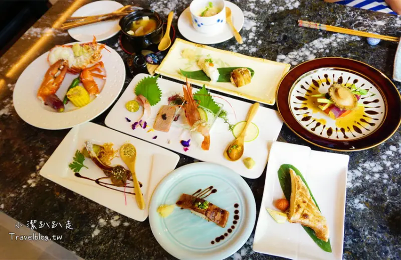 高雄日本料理推薦》高雄市覓奇素晴らしい龍蝦和牛日本料理美食餐廳。CP值爆表商業午餐超推薦！每日新鮮漁貨上桌，聚餐宴客好選擇~ 轉載小潔趴趴走旅遊札記