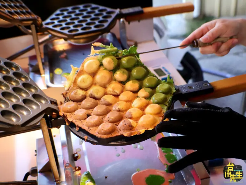 台南雞蛋仔／香港師傅傳授道地口味／獨家港味正統配方／酥脆紮實不空虛／1人作業趕時間不要來／每日限量晚來吃不到