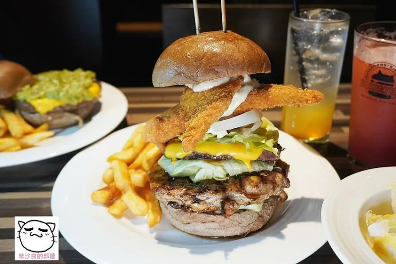西門町美食。嗑漢堡、喝啤酒！歡聚還是習慣的地方好──史丹貓美式餐廳