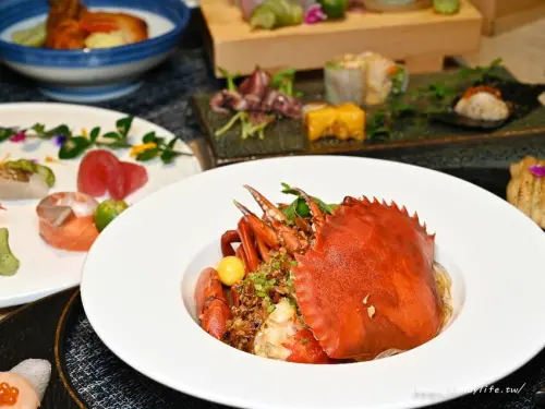 鰆沐割烹·酒｜台中無菜單料理推薦，需預約才吃的到，採套餐制，帶12歲以下的小朋友來貼心招待免費海鮮粥～