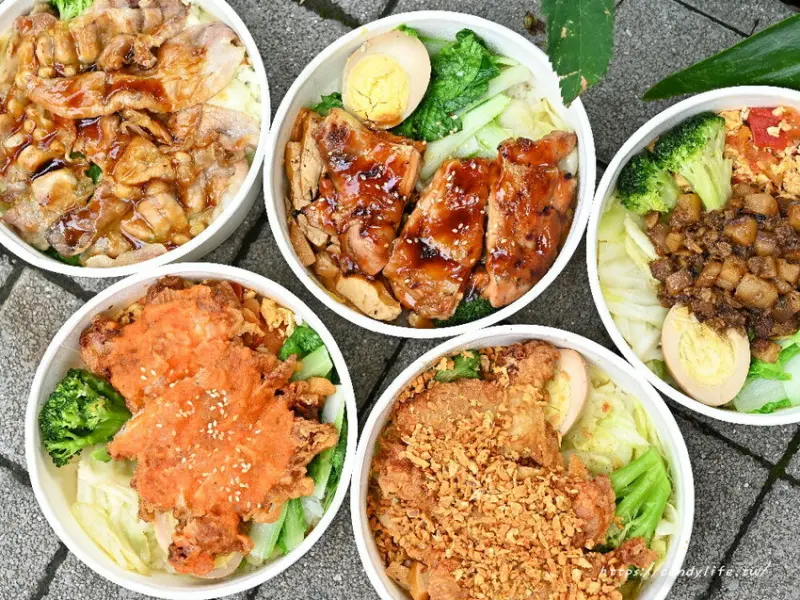 有為火烤便當｜台中便當推薦～主打炭火現烤燒肉便當，份量十足！激推炭烤雞腿排系列，肉質鮮嫩又厚實～