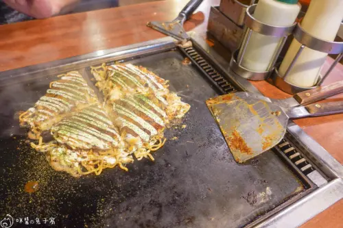 東區美食。月島文字燒  忠孝復興站彷彿置身日本的手做文字燒