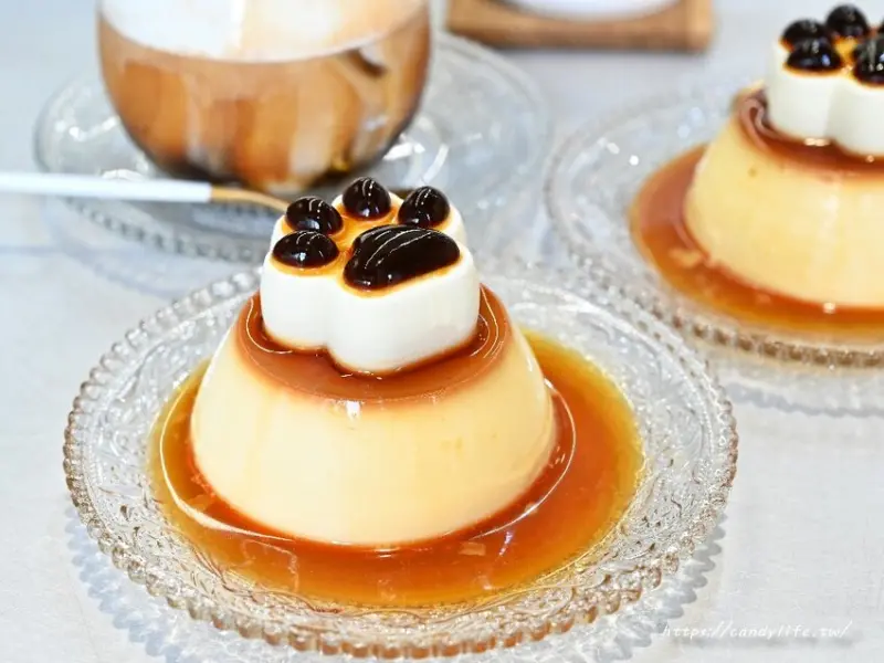 J.W. Cafe｜網路爆紅的貓掌印布丁就是這間！每日限量供應，超萌貓掌印布丁好吃又好拍～