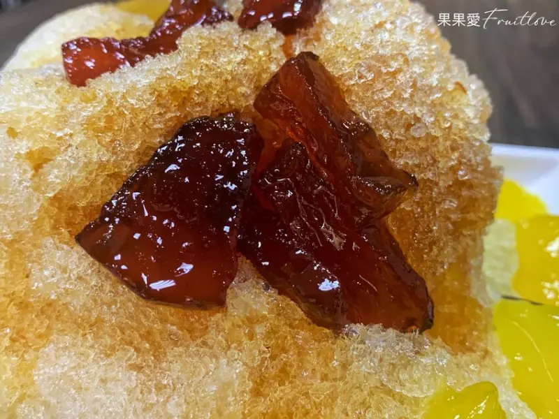 美濃古早味冬瓜剉冰甜而不膩，冬瓜塊很像在吃軟糖