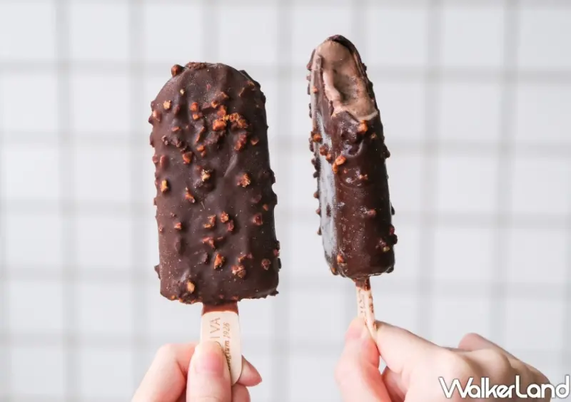 7-ELEVEN「GODIVA熱可可粒杏仁黑巧克力流心雪糕」 / WalkerLand窩客島整理提供 未經許可不可轉載