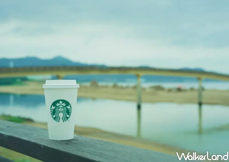 新北福隆「沙灘海景星巴克」 / WalkerLand窩客島整理提供 未經許可不可轉載