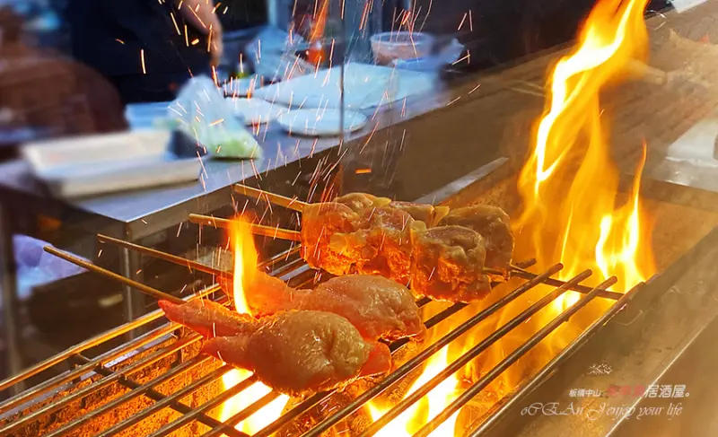 板橋居酒屋│老串角中山店-美味度超強的日式居酒屋，激推“干貝鮮雞翅”令人驚豔，難怪被譽為*吃過會上癮*的板橋深夜食堂│板橋美食推薦