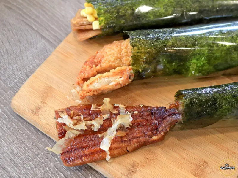 台南海苔飯捲／嚴選韓國海苔／現點現做當天備料限量供應／每天親自上市場採買新鮮食材／使用日本越光米與台灣東部米