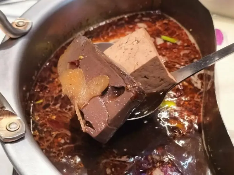 麻辣控+奶控照過來-嘉義香嶽嶽麻辣鍋