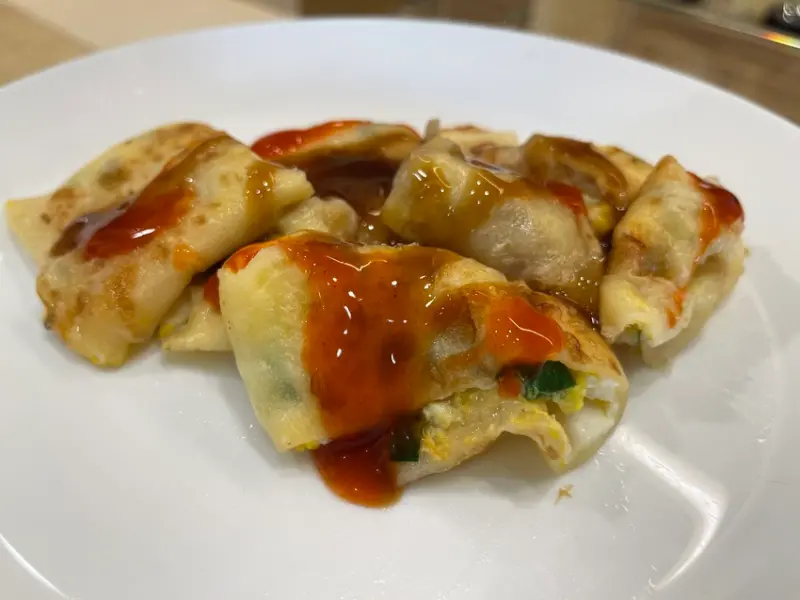 【新北中和美食】南山路永和豆漿，在地人最愛的早餐排隊名店， 最推薦蛋餅現點現做，每天只營業5小時