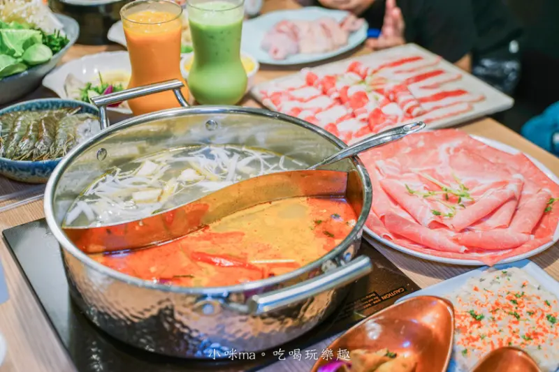 台灣火鍋第一品牌 最強泰鍋 ▏追樂祕式泰鍋物 一秒讓你飛到泰國去。正宗祕製泰式冬陰功湯頭 酸辣香滋味好過癮。捷運府中站