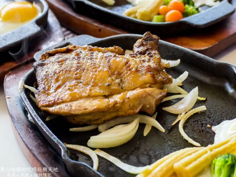 高雄吃到飽︱城市商旅魅麗海中庭餐廳　不限時間，排餐加自助吧吃到飽只要３９８元+１０％！！