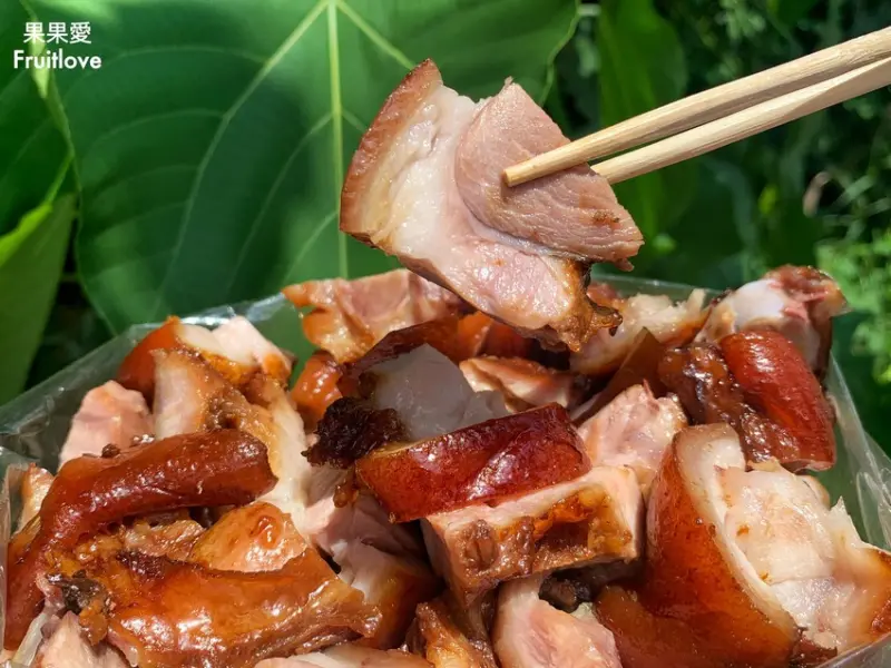 在地飄香超過50年，軟嫩軟Q又入味的萬巒豬腳