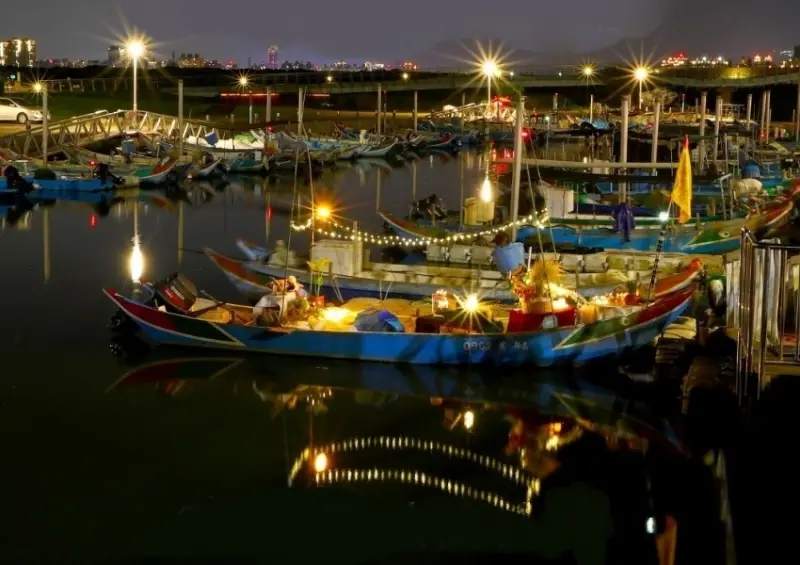 台北水上市集「鬧熱關渡節－光夜市」 / WalkerLand窩客島整理提供 未經許可不可轉載