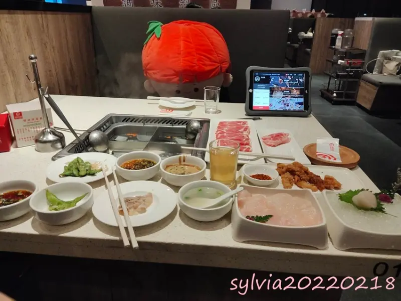 台北京站，海底撈，一個人的火鍋