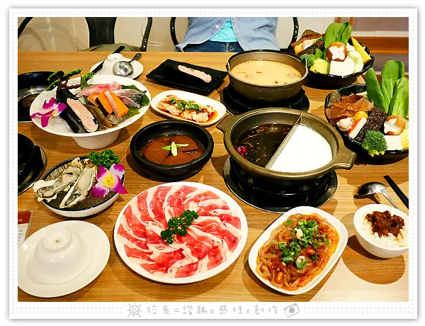 [高雄食記] 姜一鼎個人鴛鴦鍋~灑椒旗下新品牌！會員壽星好禮送不完！大推現烤甜甜圈，自助吧供應冰滴咖啡、HERSHEY'S巧克力冰沙、明治冰淇淋！