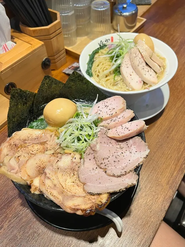 台北拉麵好吃排行推薦必吃推薦!! 相見恨晚的隱家拉麵、超美拉麵真劍拉麵 濃郁系湯頭抵擋不住啊!京都柚子豚骨拉麵研究中心 ♥食尚期貨小咪推薦心目中好吃台北拉麵