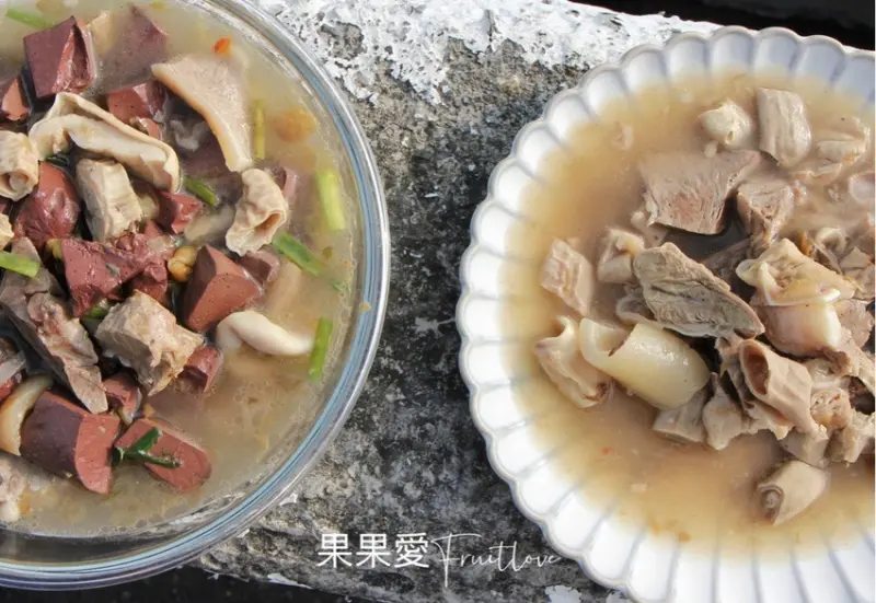 在地人氣豬血湯，一天只賣4小時