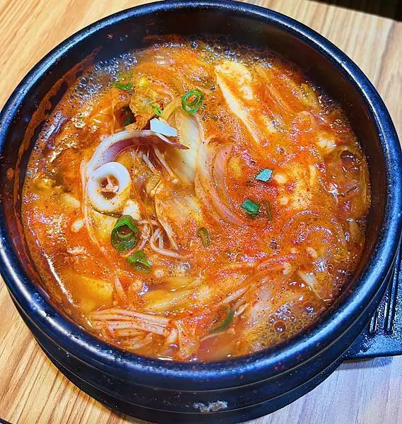 [台北韓式]中正區公館站「韓天閣」自助無限量供應小菜飲料白飯冰淇淋/超平價生意超好的韓國料理/沒訂位吃不到/附菜單