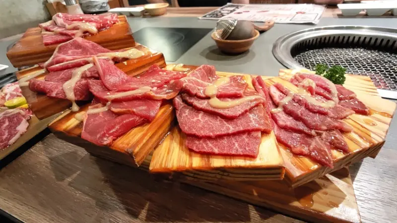 【台北大安】燒肉火鍋吃到飽推薦 | 金洹苑 | 澳洲和牛、燒烤海鮮