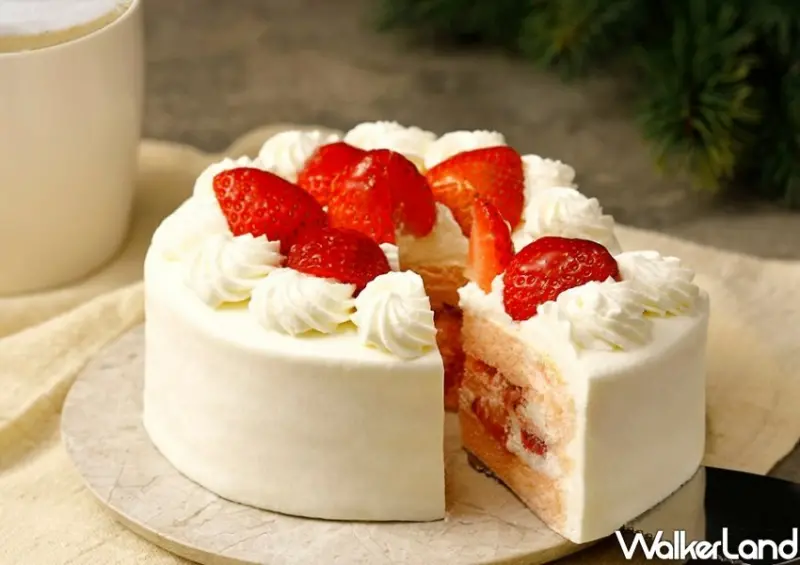 星巴克草莓蛋糕/ WalkerLand窩客島整理提供 未經許可不可轉載