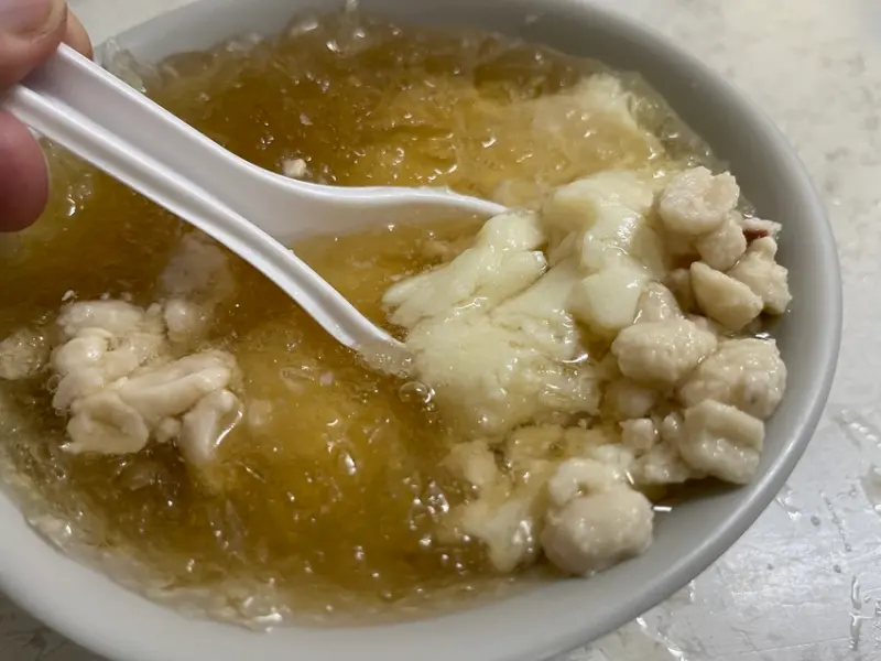 【台北中正美食】2022公館龍潭豆花，炭燒口味的傳統豆花，世代共同的記憶