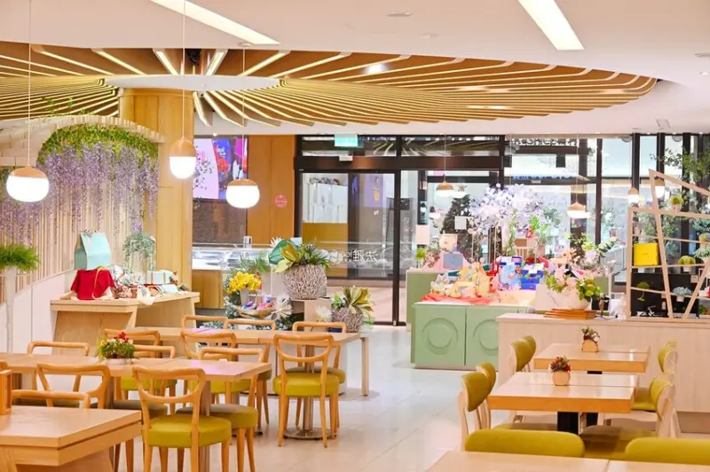 台中伴手禮超美旋轉木馬伴手禮台中甜點下午茶  台中年節禮盒 彌月蛋糕推薦_法雅文心店