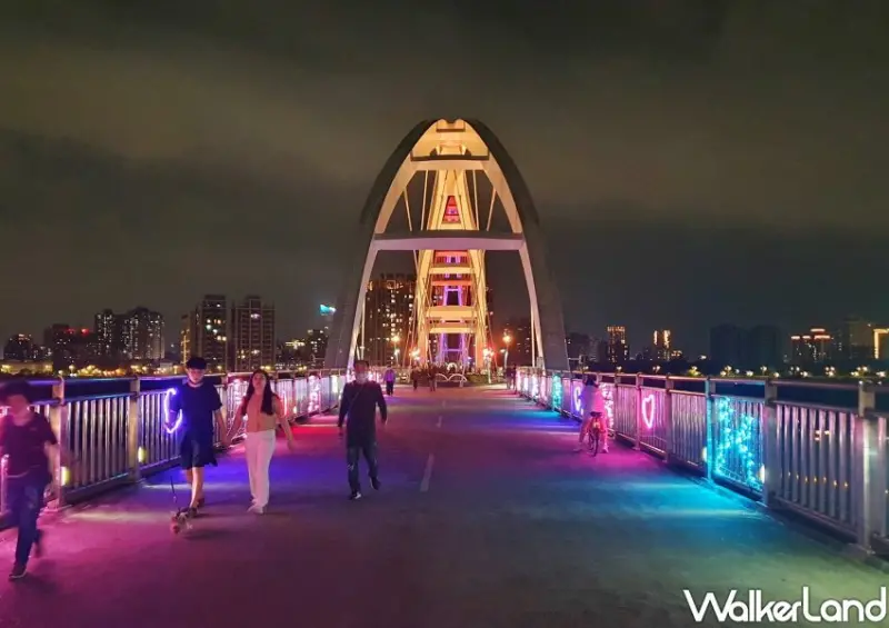 新北水岸情人節光雕 / WalkerLand窩客島整理提供 未經許可不可轉載