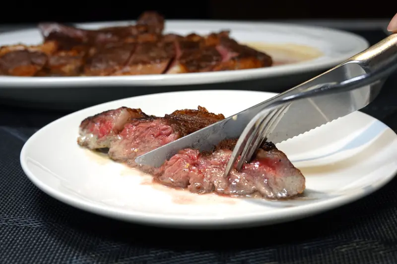 手工pizza、炸雞、牛排都一級棒的四平街約會餐廳-松江南京站義大利米蘭手工窯烤披薩台北中山店