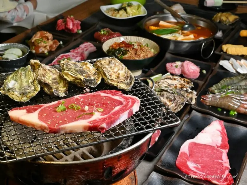 Home燒肉｜台中人氣燒肉吃到飽再一發！和牛、生蠔吃到飽，每人最低599元起～