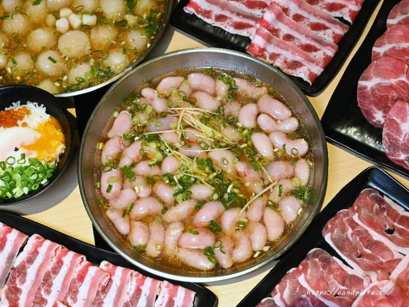 菁饌涮涮鍋｜台中北屯浮誇系火鍋，高達4.7好評，雙人爆料系必點～