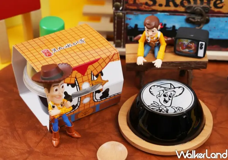 黑丸嫩仙草x迪士尼聯名/ WalkerLand窩客島整理提供 未經同意不可轉載