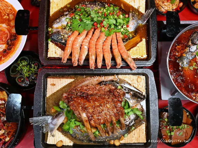 老梗談鐵鍋燉魚｜超浮誇鐵鍋燉魚，一鍋二吃，份量超大，吃完直接飽兩頓，還有隱藏版吃法～