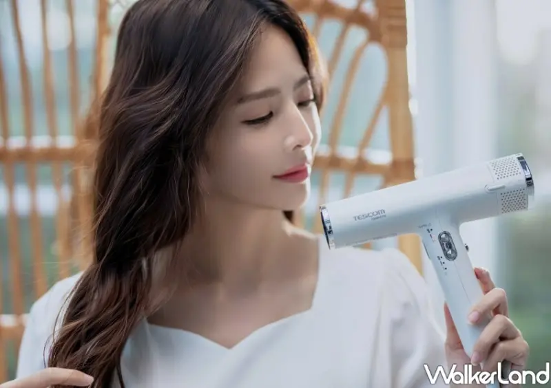 TESCOM「BLDC專業級負離子吹風機TD880ATW」/ WalkerLand窩客島整理提供 未經同意不可轉載